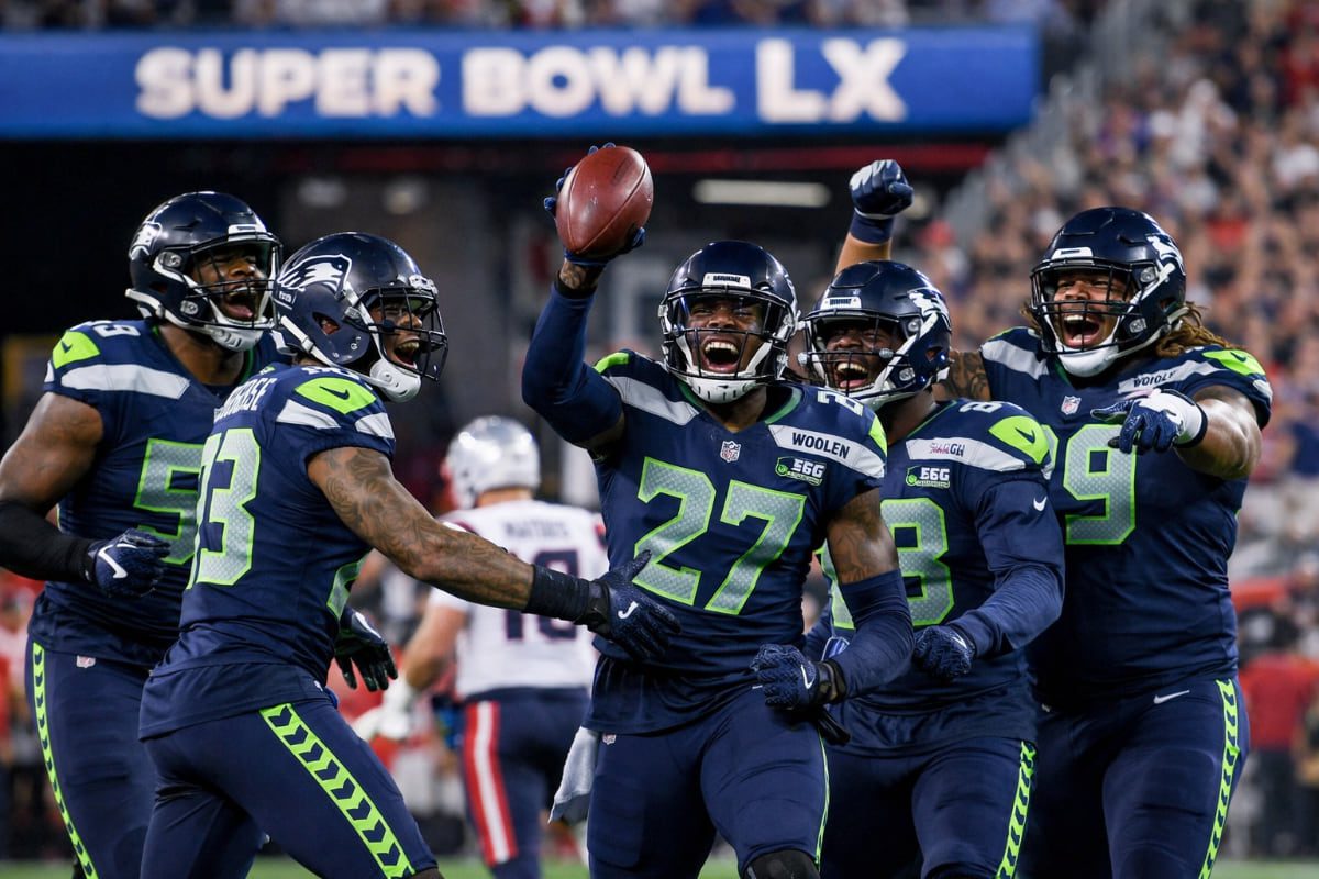 Seahawks Dark Side defense buries Drake Maye in LX